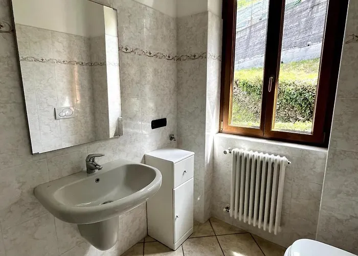 Pietro House, View Bellano