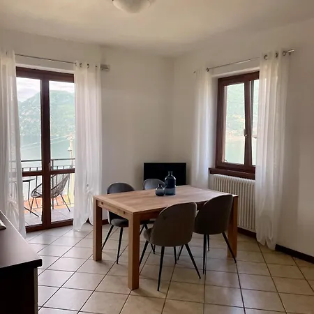 Pietro House, View דירה